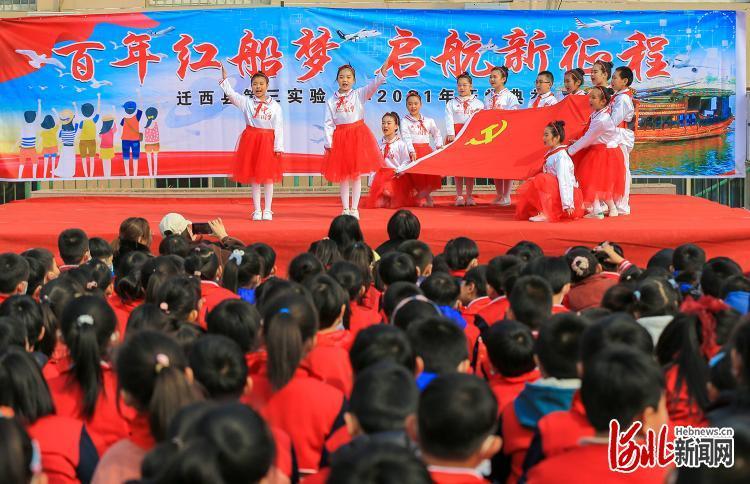 对摄影小白，第一台相机是买单反好还是数码相机好？